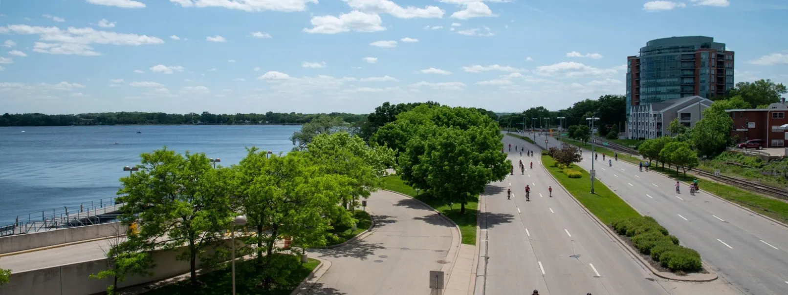 city of Madison, WI outdoor view of a road running alongside the lake
